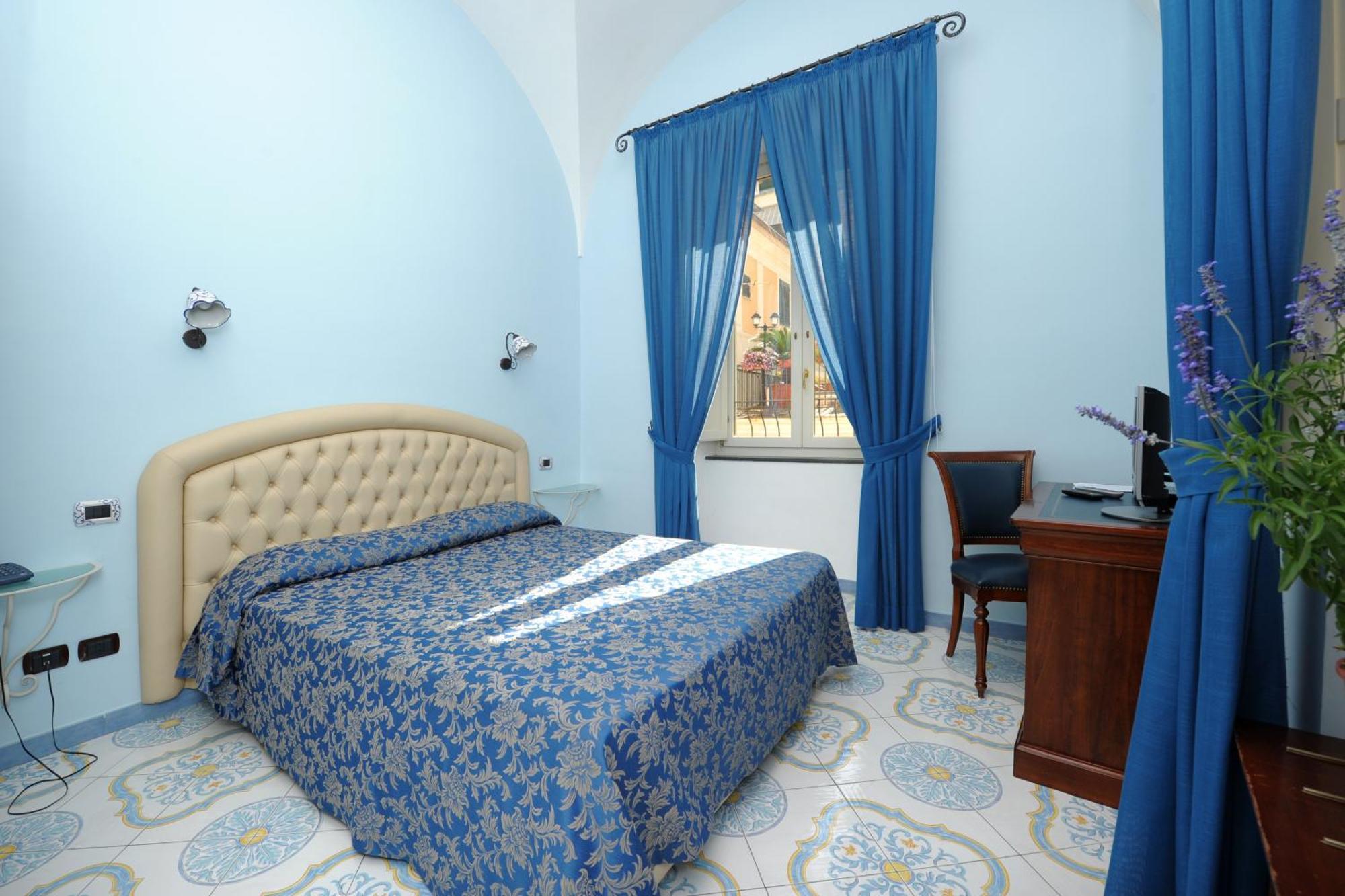 B&B Palazzo Pisani Amalfi Exterior photo