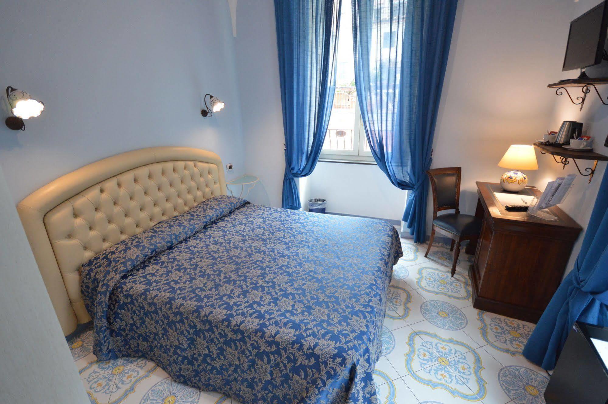 B&B Palazzo Pisani Amalfi Exterior photo
